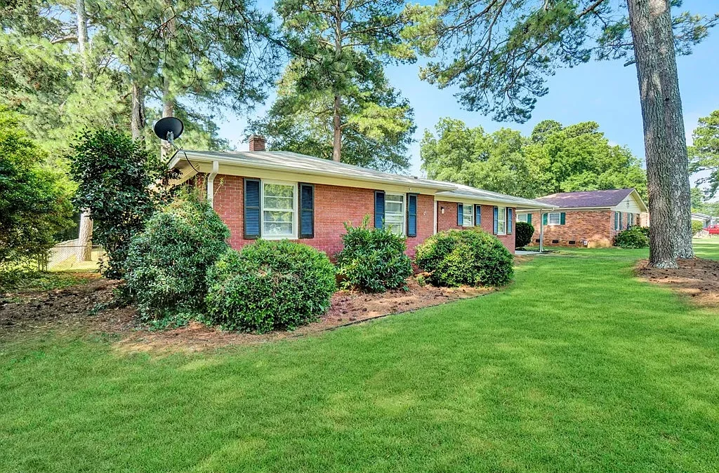 109 Westgate Dr. Greenwood, SC.