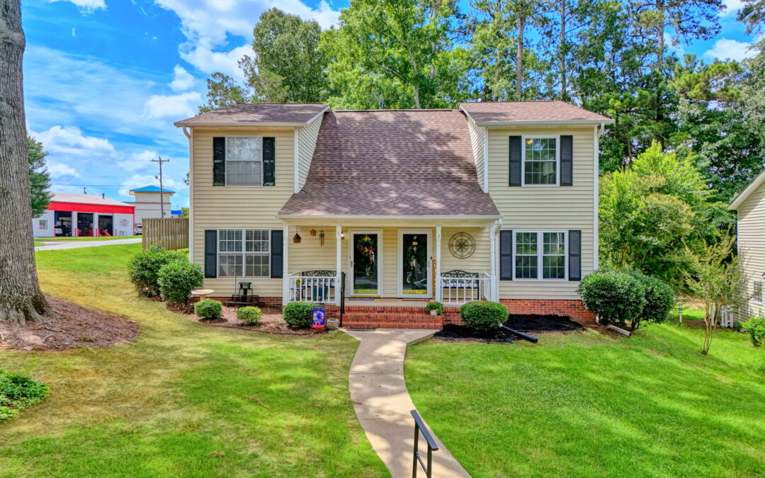 1225 Mathis Rd. #2. Greenwood, SC
