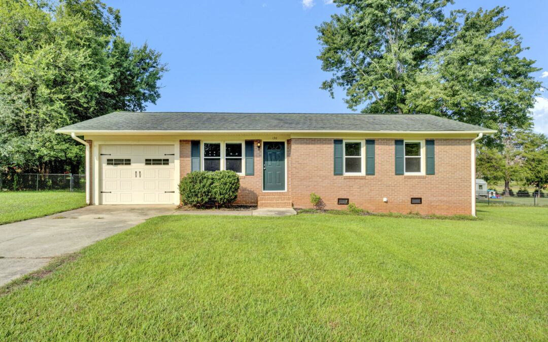 130 Thompson Dr. Greenwood, SC.