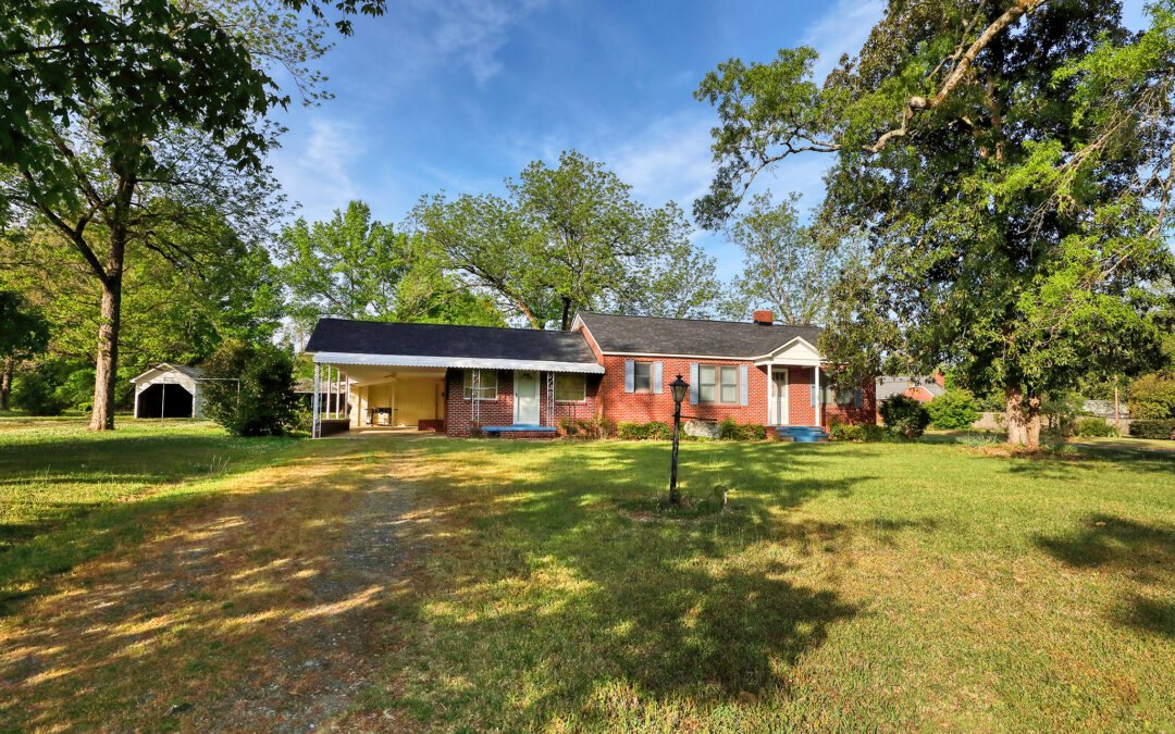 213 Church St. Troy, SC.